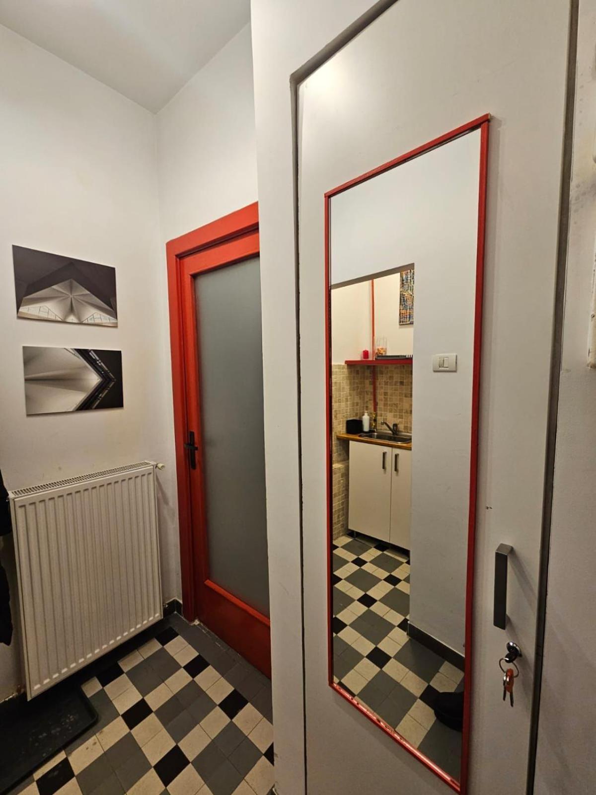 Alt Studio Lejlighed Bukarest Eksteriør billede